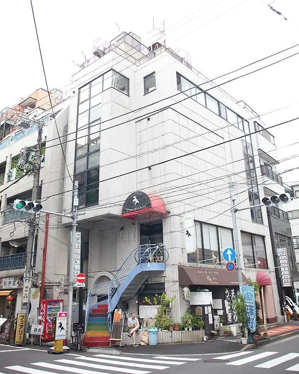 Base Inn Komagome Токио